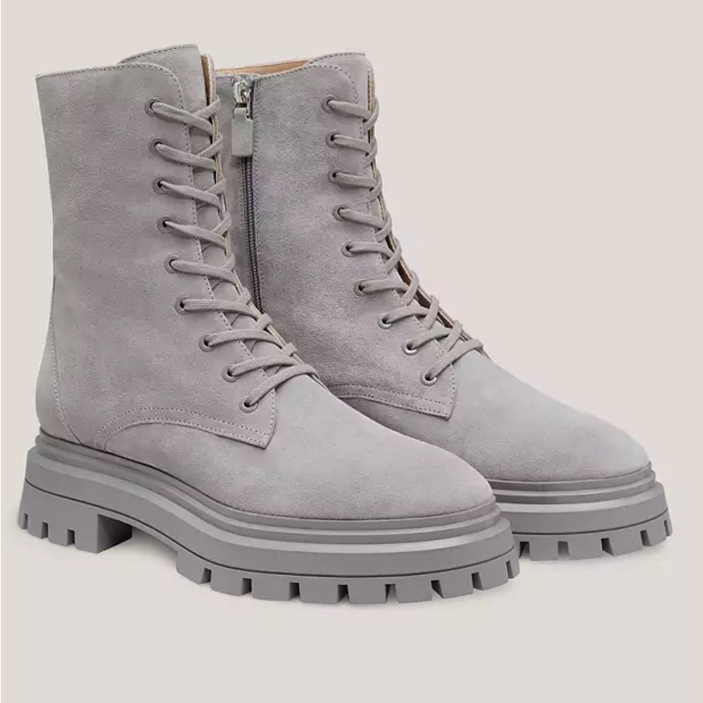 Stuart Weitzman - NWT Bedford sleek lace-up bootie